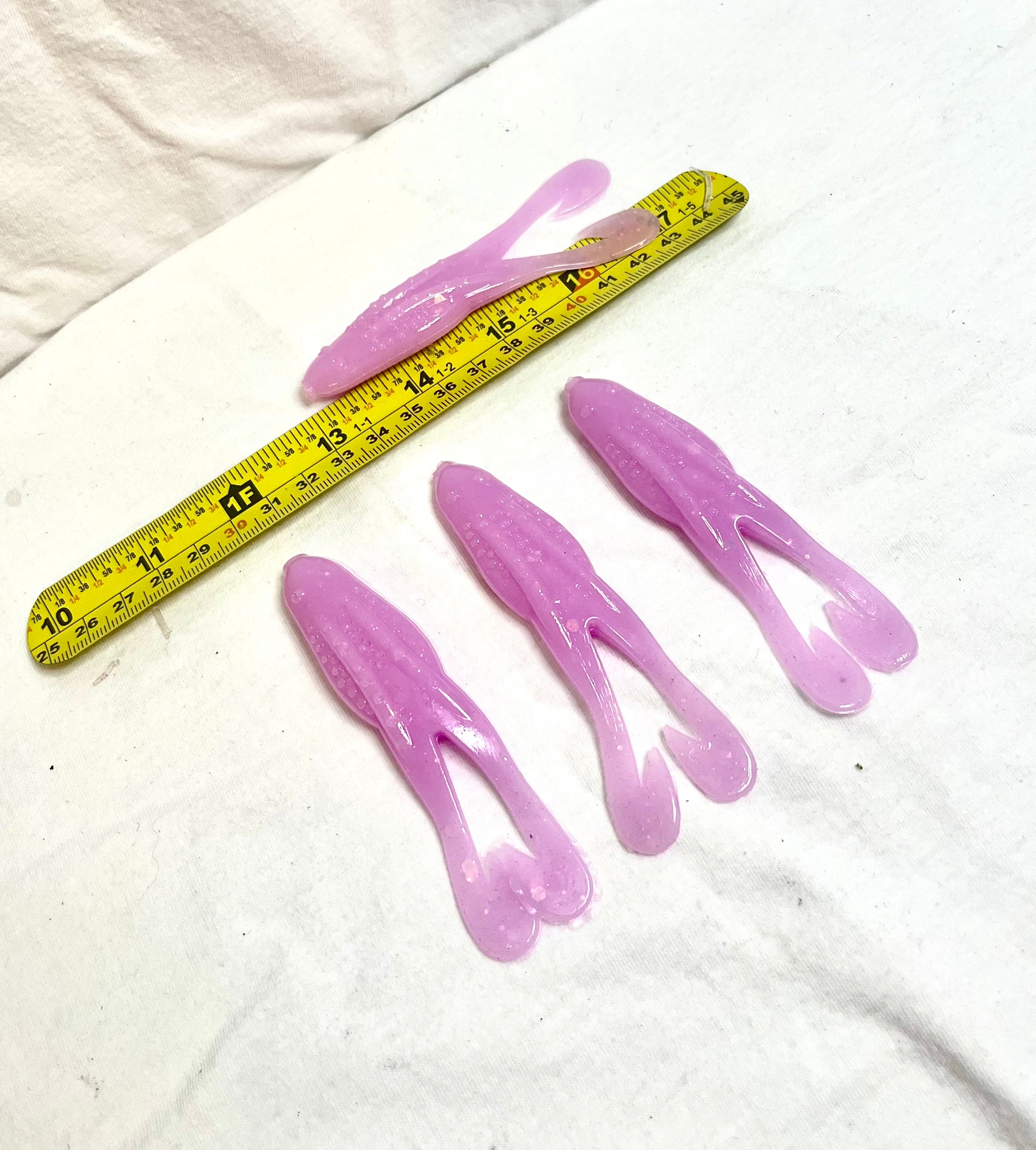 Soft plastic fish lure - BubbleGum Frog
