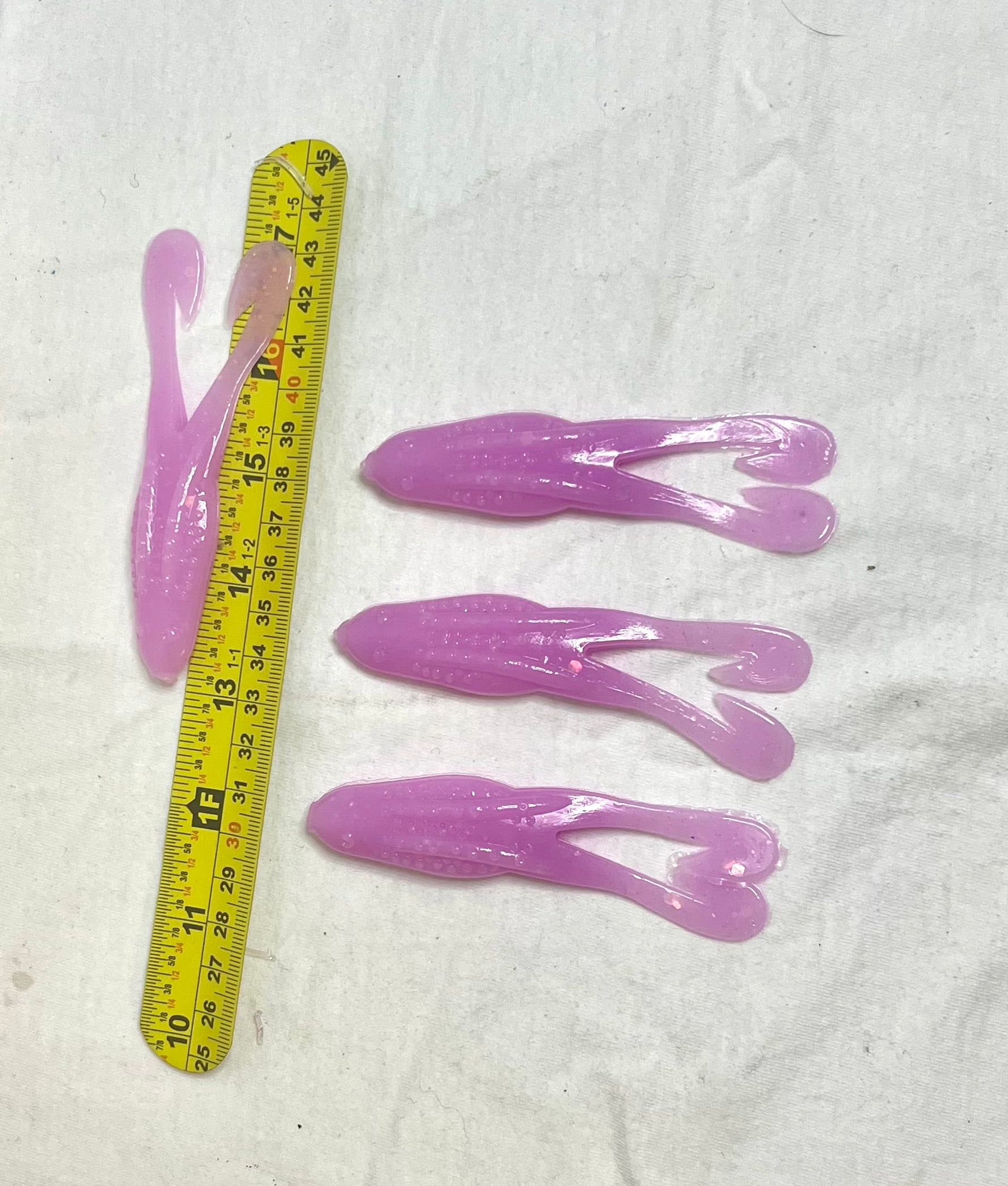 Soft plastic fish lure - BubbleGum Frog
