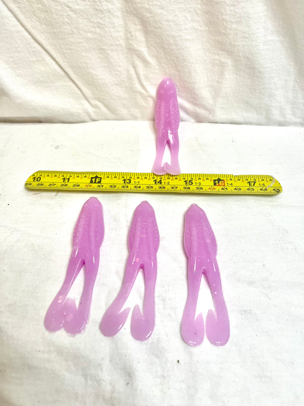 Soft plastic fish lure - BubbleGum Frog