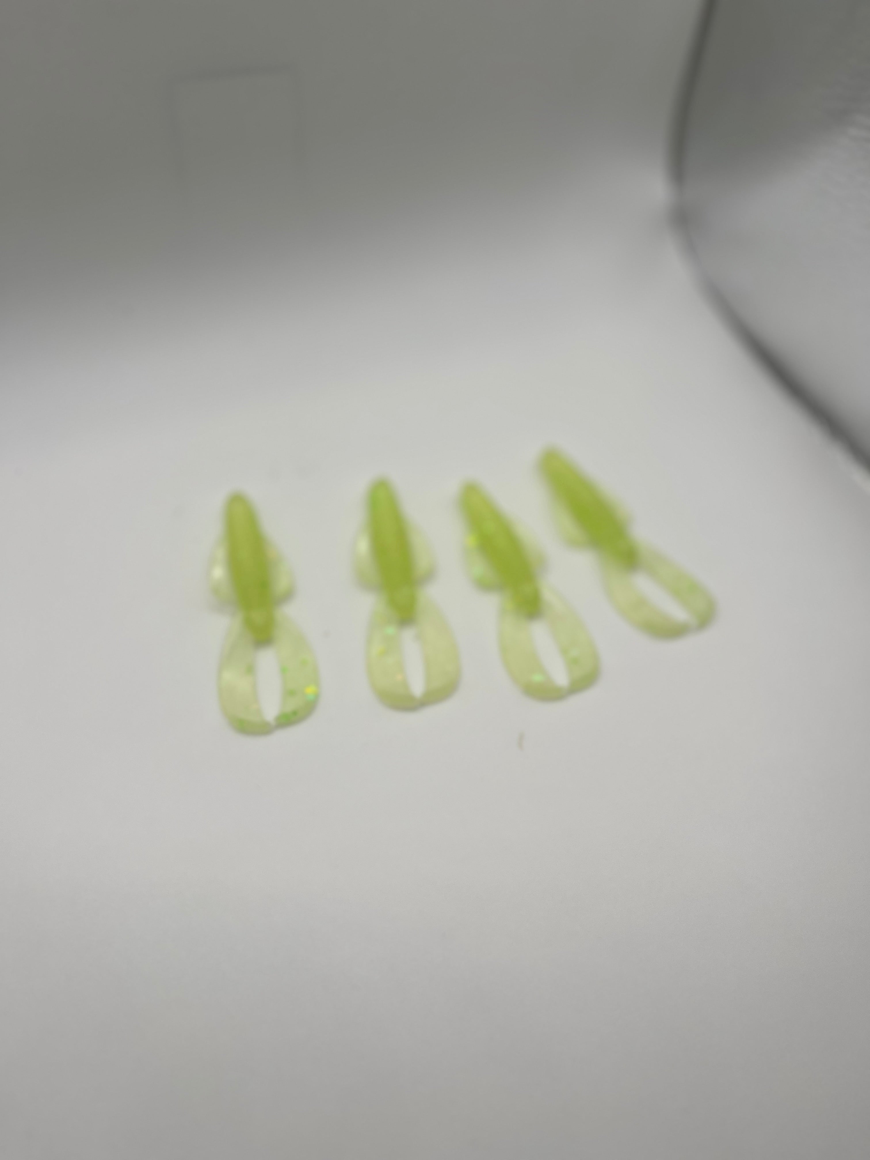 Green Glow UV 2.5 IN SM CRAW 8 Pack