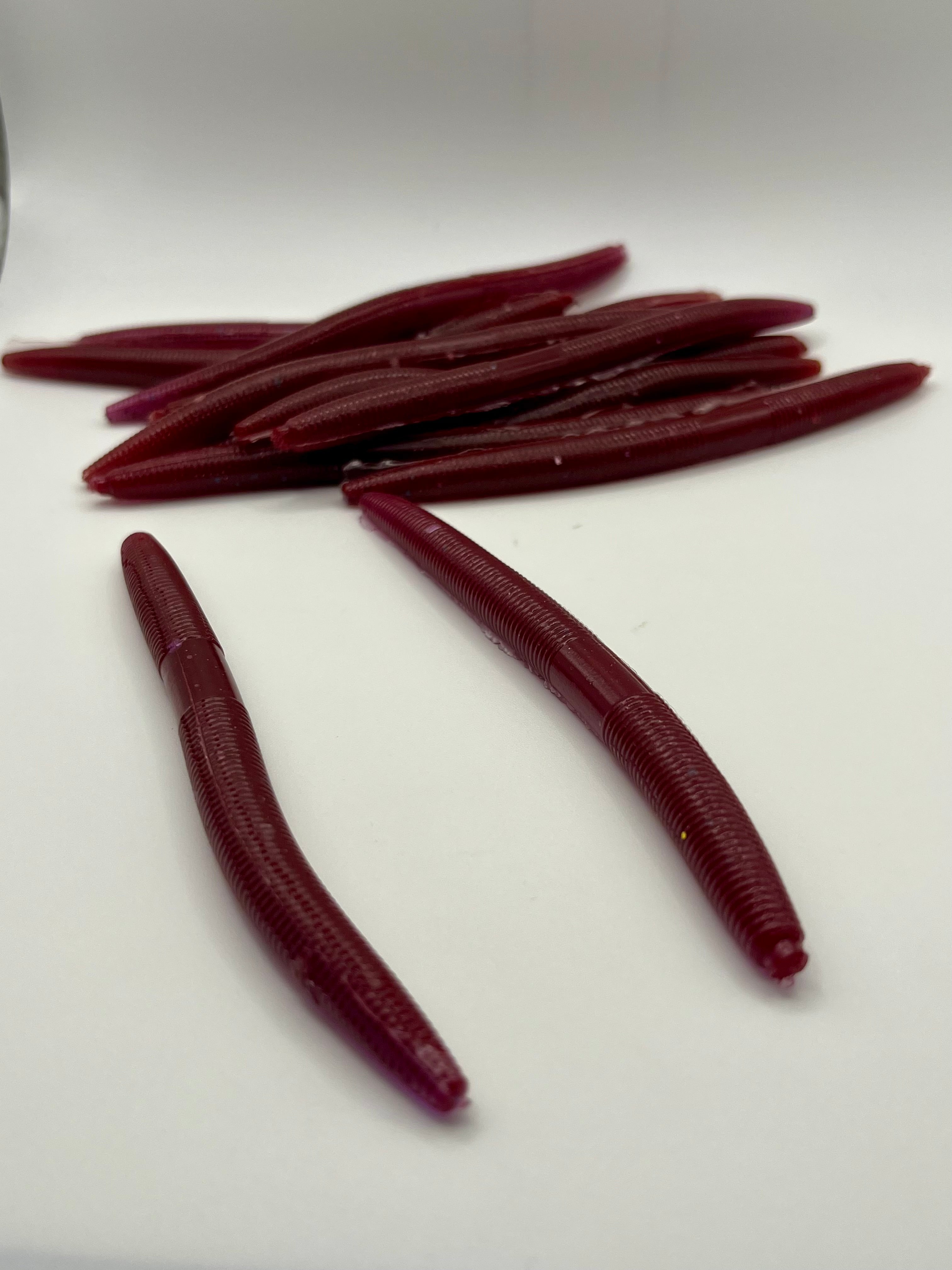 Shark Bait Red Worm- 8 Pack - 8 Worms Per Pack