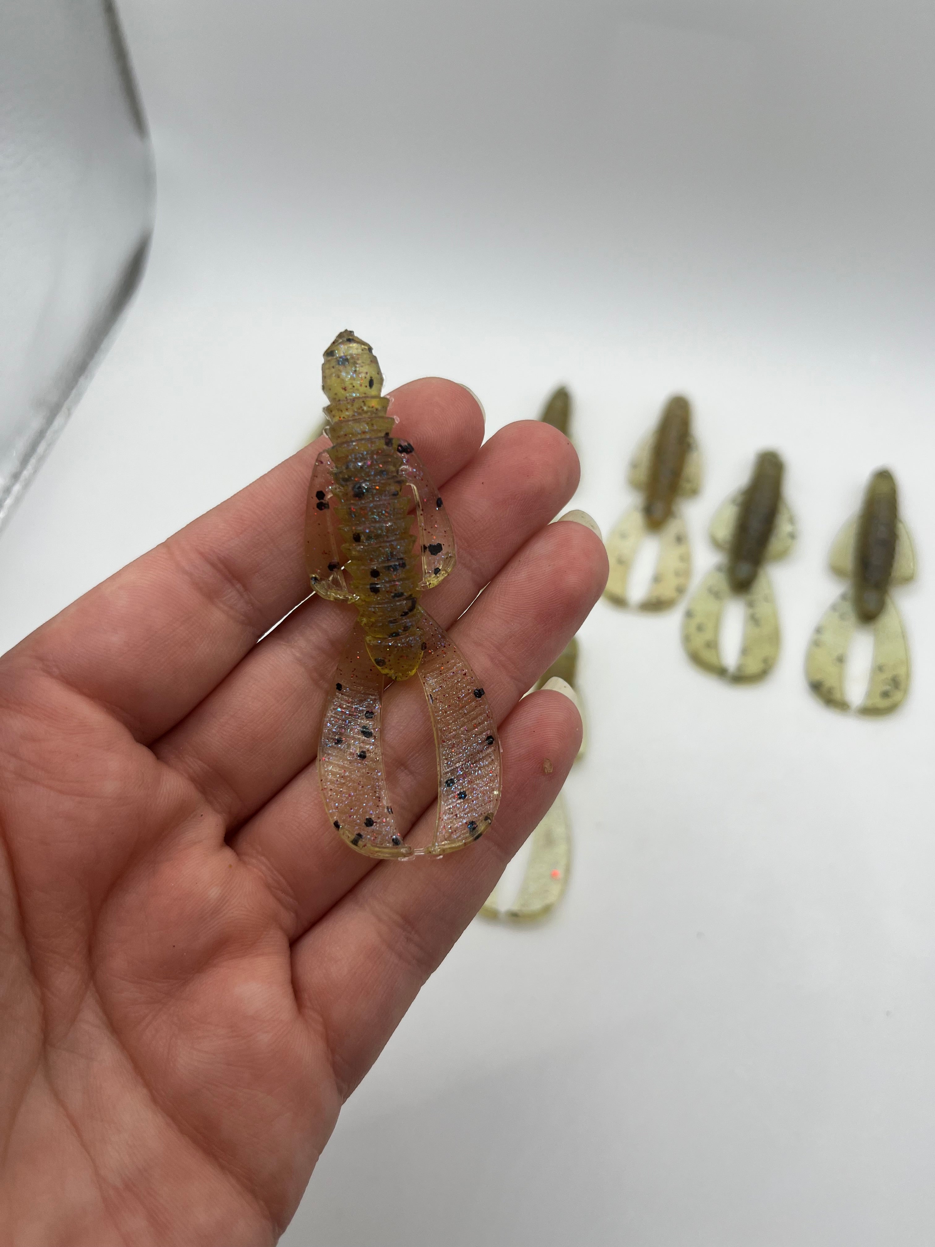 Sparkly Bug Soft plastic Crawfish 2.5In 8Pack